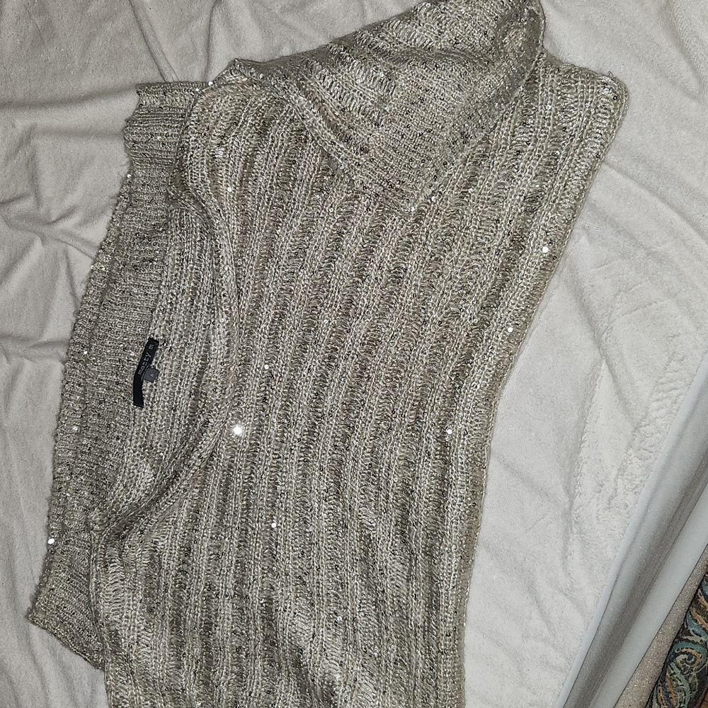 Matty M boatneck sequin sweater Small